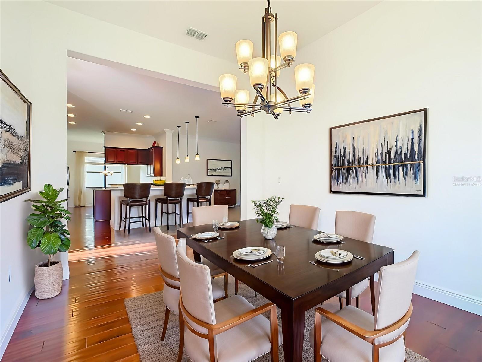 Image 23 of 61 For 650 Carmel Lane