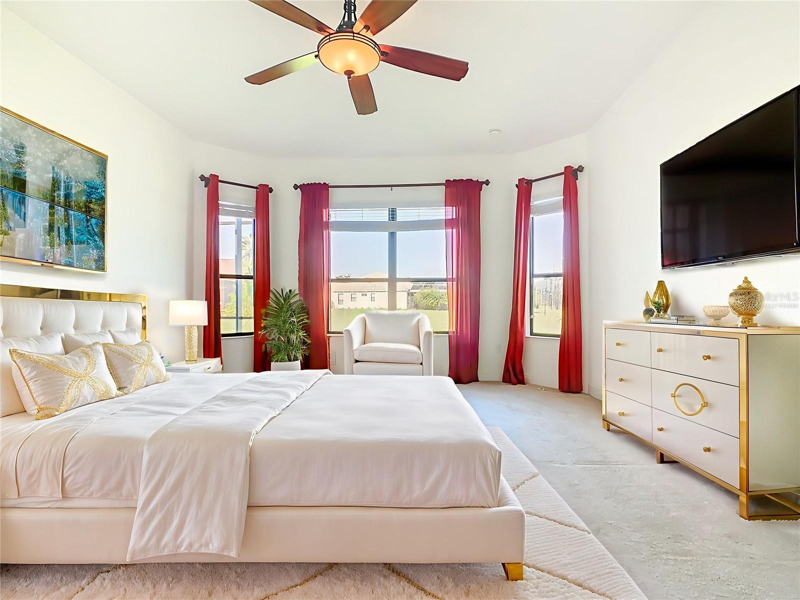 Image 29 of 61 For 650 Carmel Lane