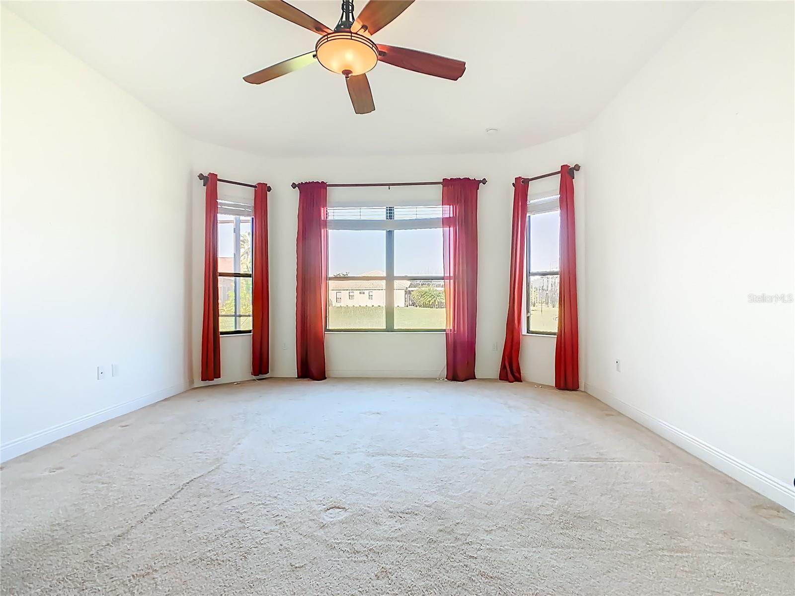 Image 30 of 61 For 650 Carmel Lane