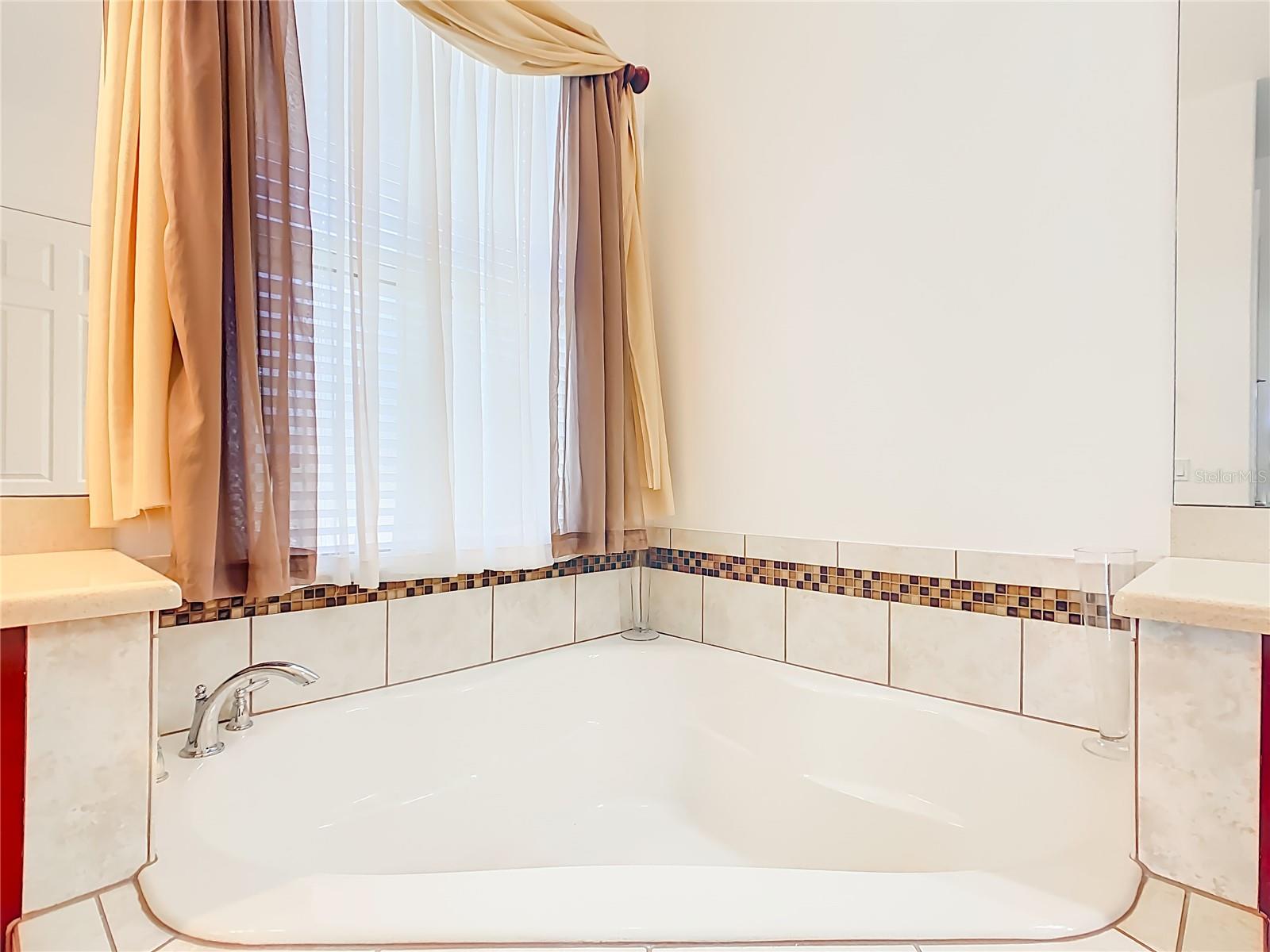 Image 35 of 61 For 650 Carmel Lane