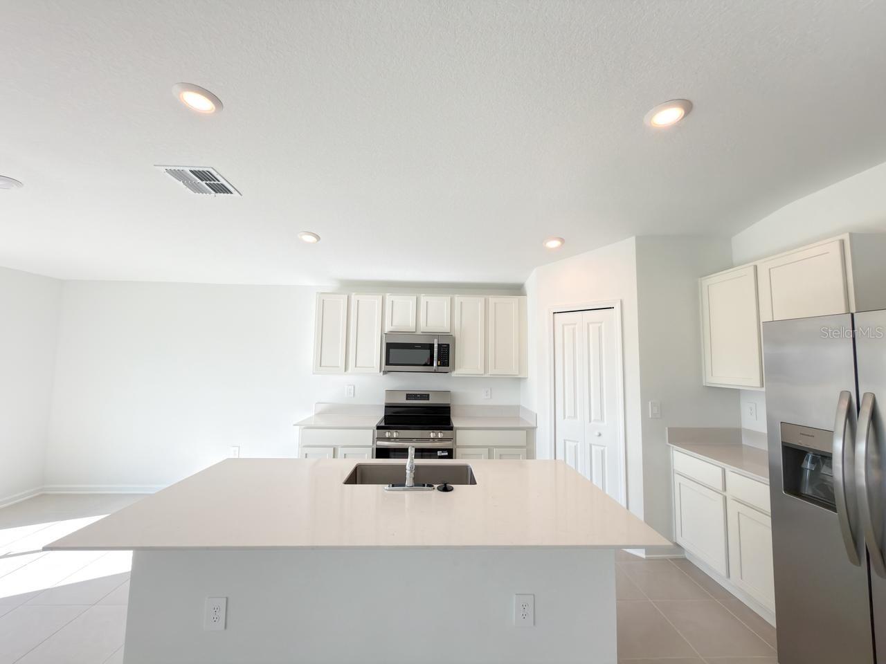 Image 32 of 37 For 3212 Alpine Way