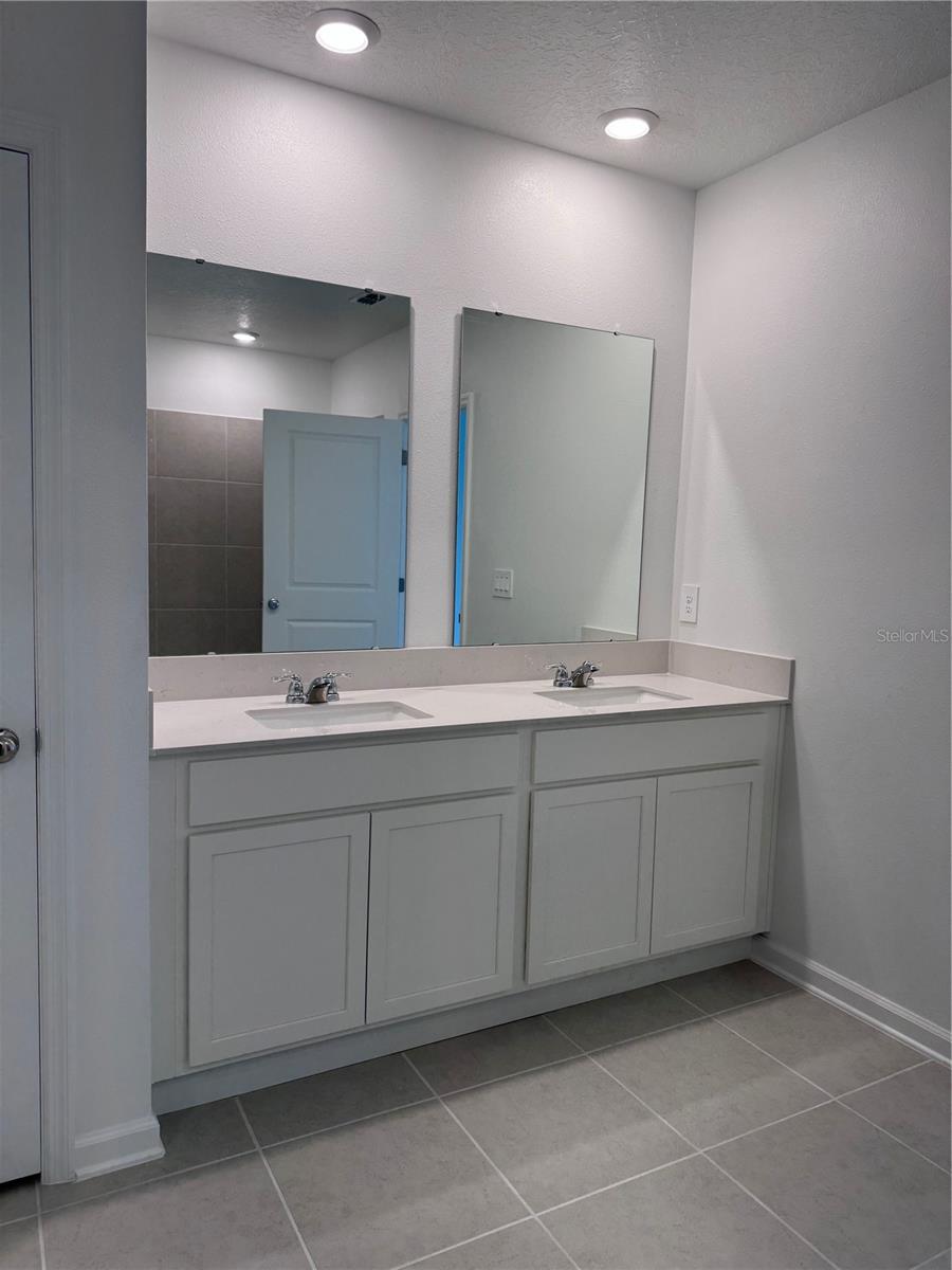 Image 10 of 14 For 7605 Gemstone Street