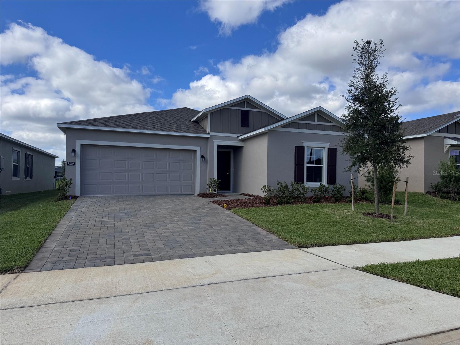 Image 2 of 14 For 7605 Gemstone Street