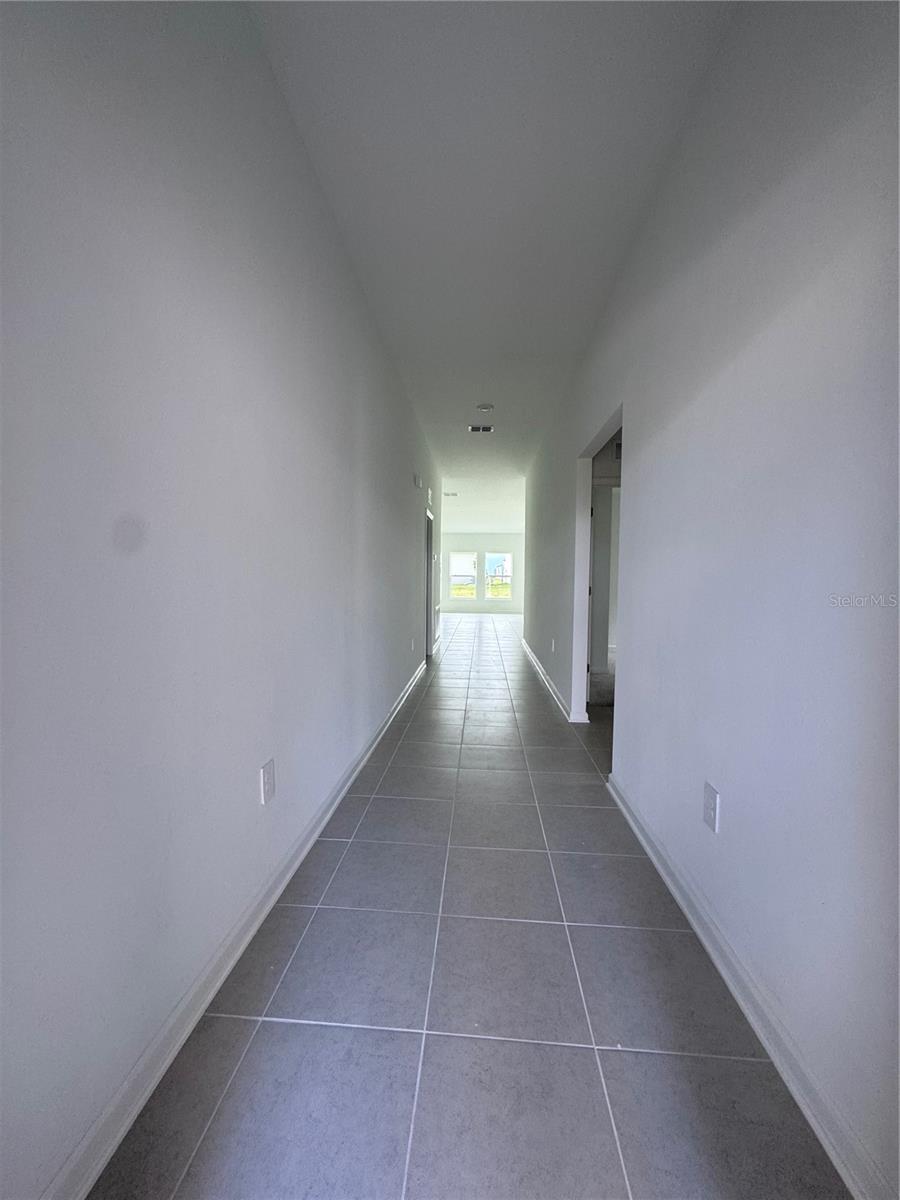 Image 3 of 14 For 7605 Gemstone Street