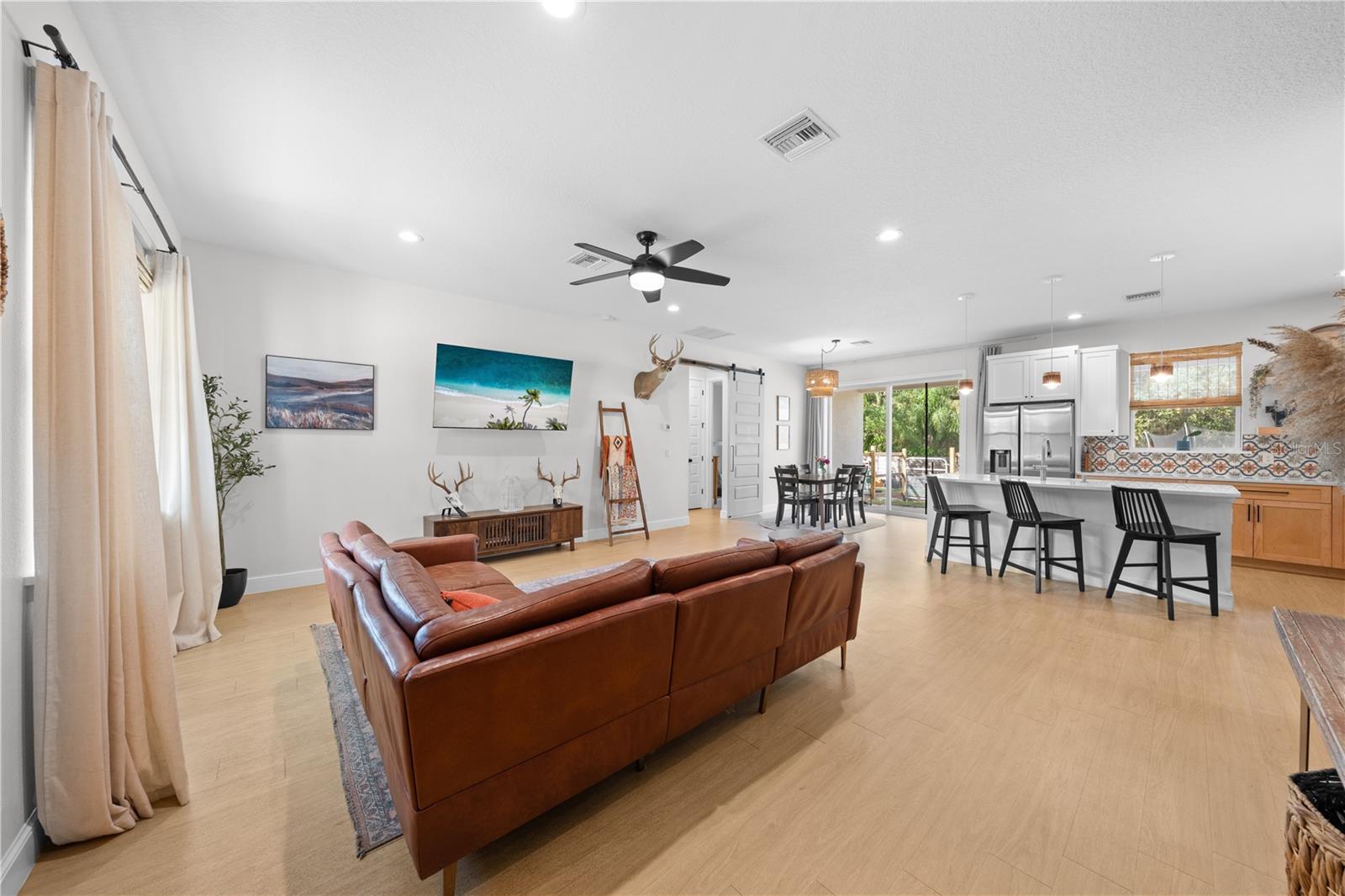 Image 10 of 55 For 6355 Jess Court