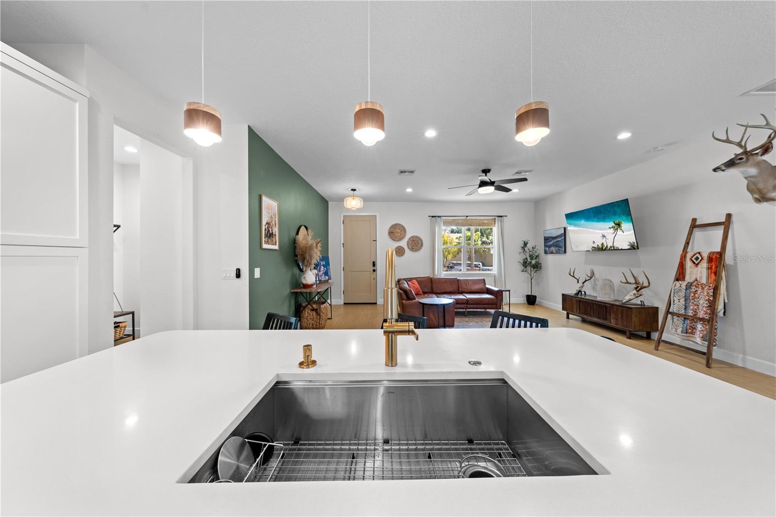 Image 22 of 55 For 6355 Jess Court