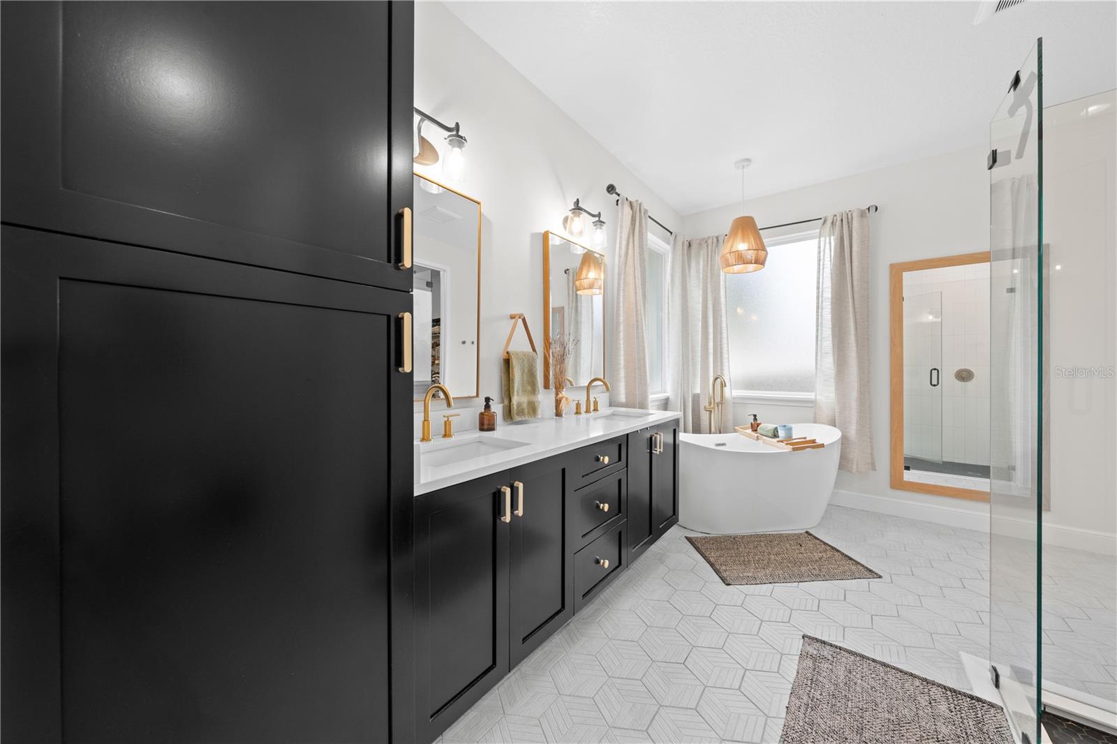 Image 30 of 55 For 6355 Jess Court