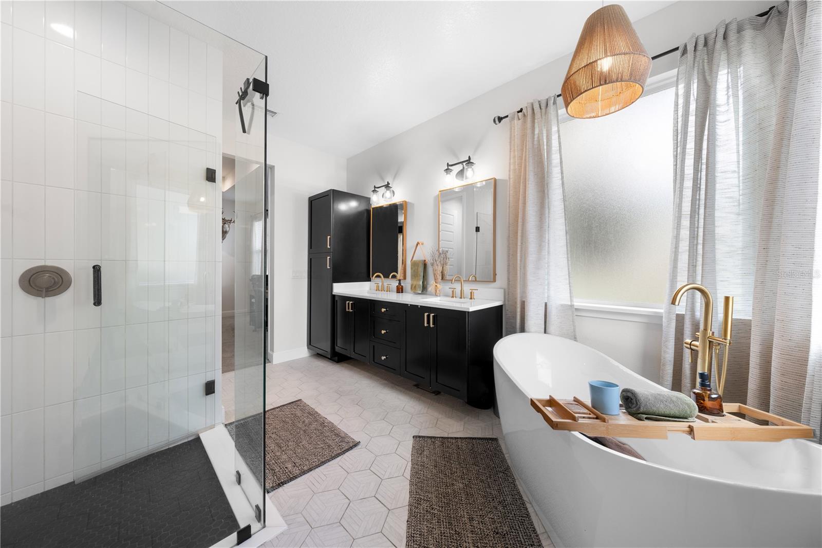 Image 33 of 55 For 6355 Jess Court