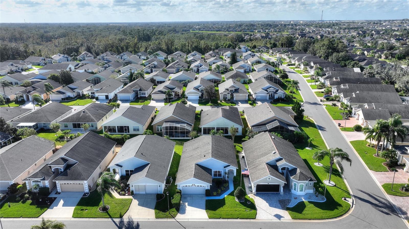 Image 31 of 56 For 247 Travis Lane