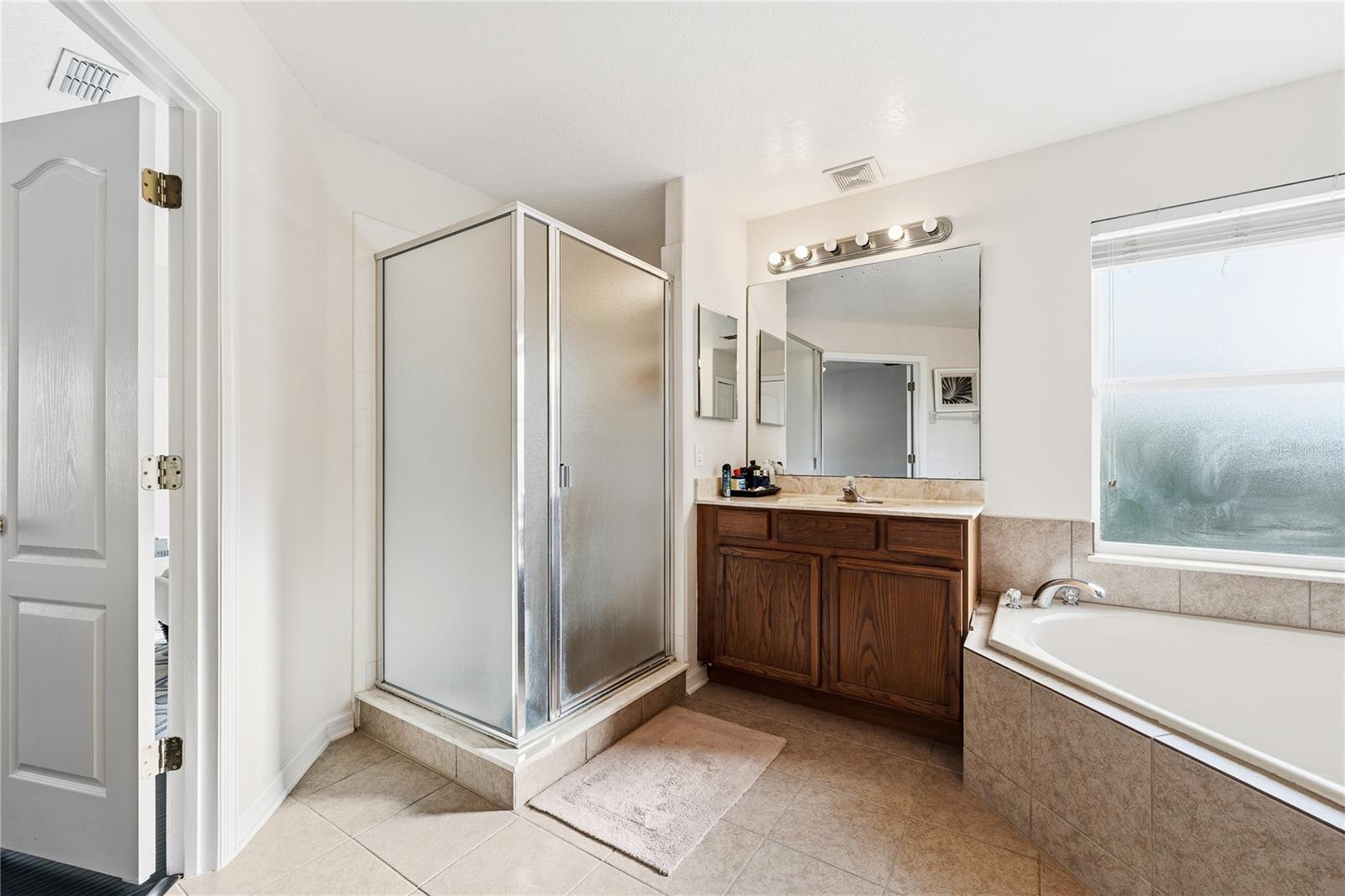 Image 27 of 43 For 13150 Moro Court