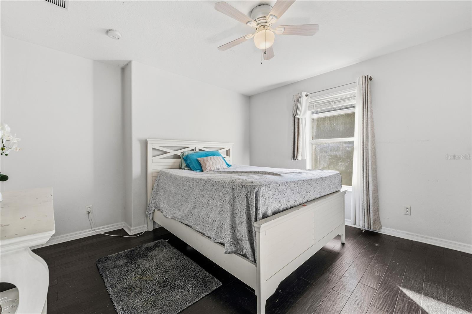 Image 31 of 43 For 13150 Moro Court