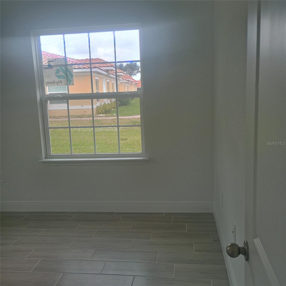 Image 5 of 12 For 1849 Coriander Drive