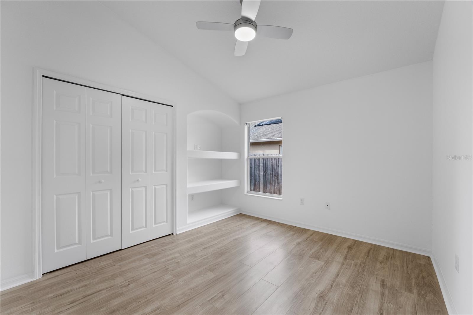 Listing photo id 10 for 3193 Verbena Court