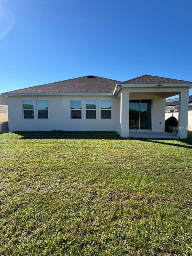 Image 17 of 19 For 26316 Feathergrass Circle