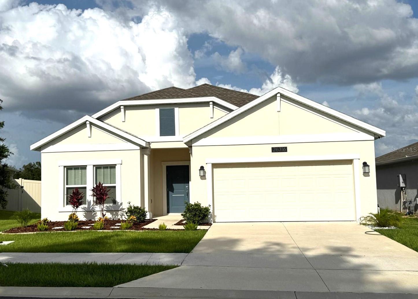 Image 2 of 15 For 26316 Feathergrass Circle