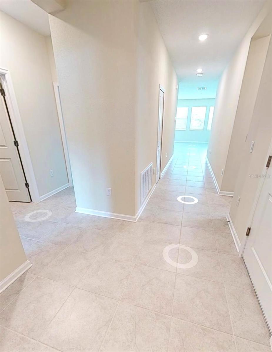 Image 4 of 15 For 26316 Feathergrass Circle