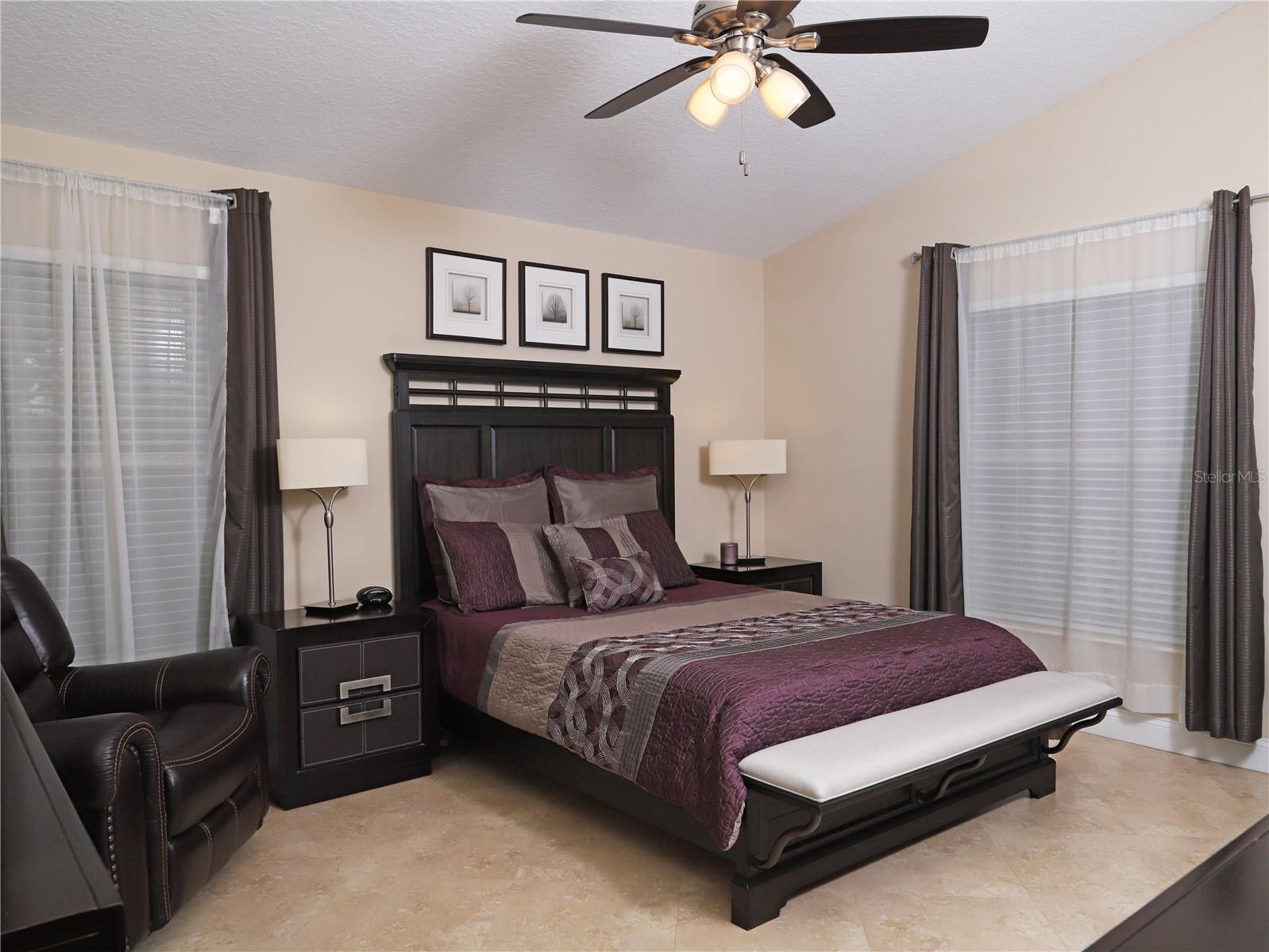 Image 12 of 47 For 467 Tess Court