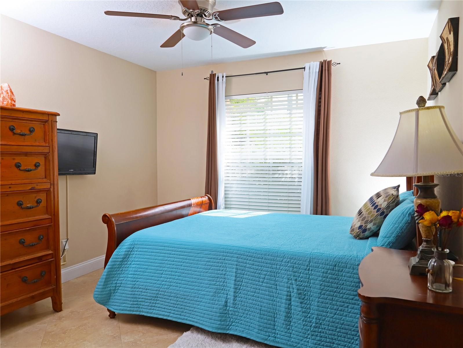 Image 2 of 47 For 467 Tess Court