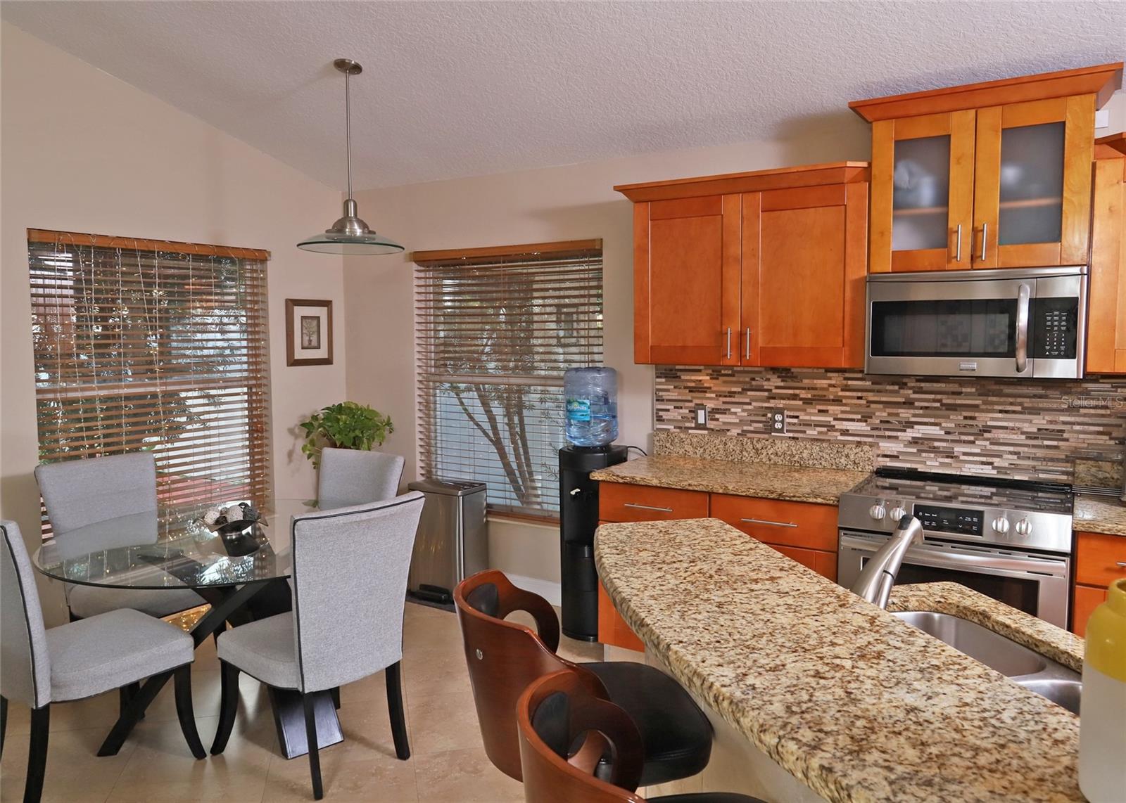 Image 34 of 47 For 467 Tess Court