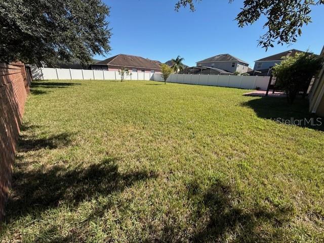 Image 40 of 47 For 467 Tess Court