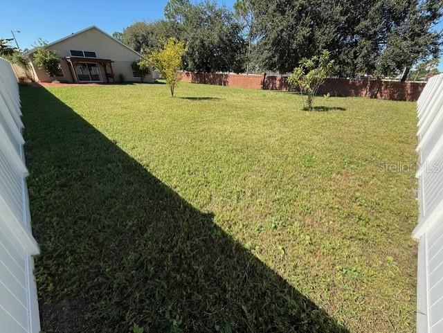 Image 41 of 47 For 467 Tess Court