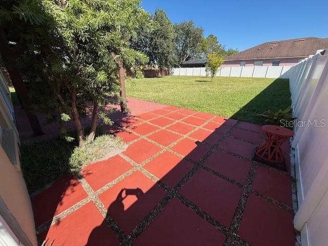 Image 45 of 47 For 467 Tess Court