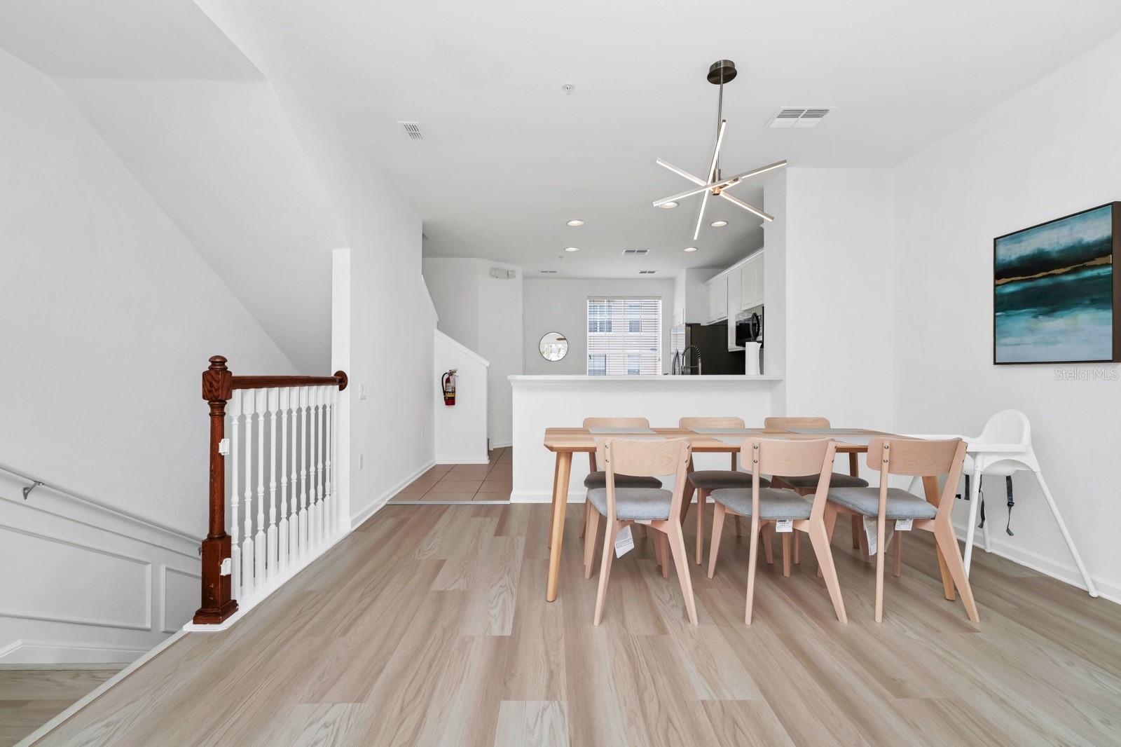 Image 11 of 33 For 4830 Tidecrest Avenue 183