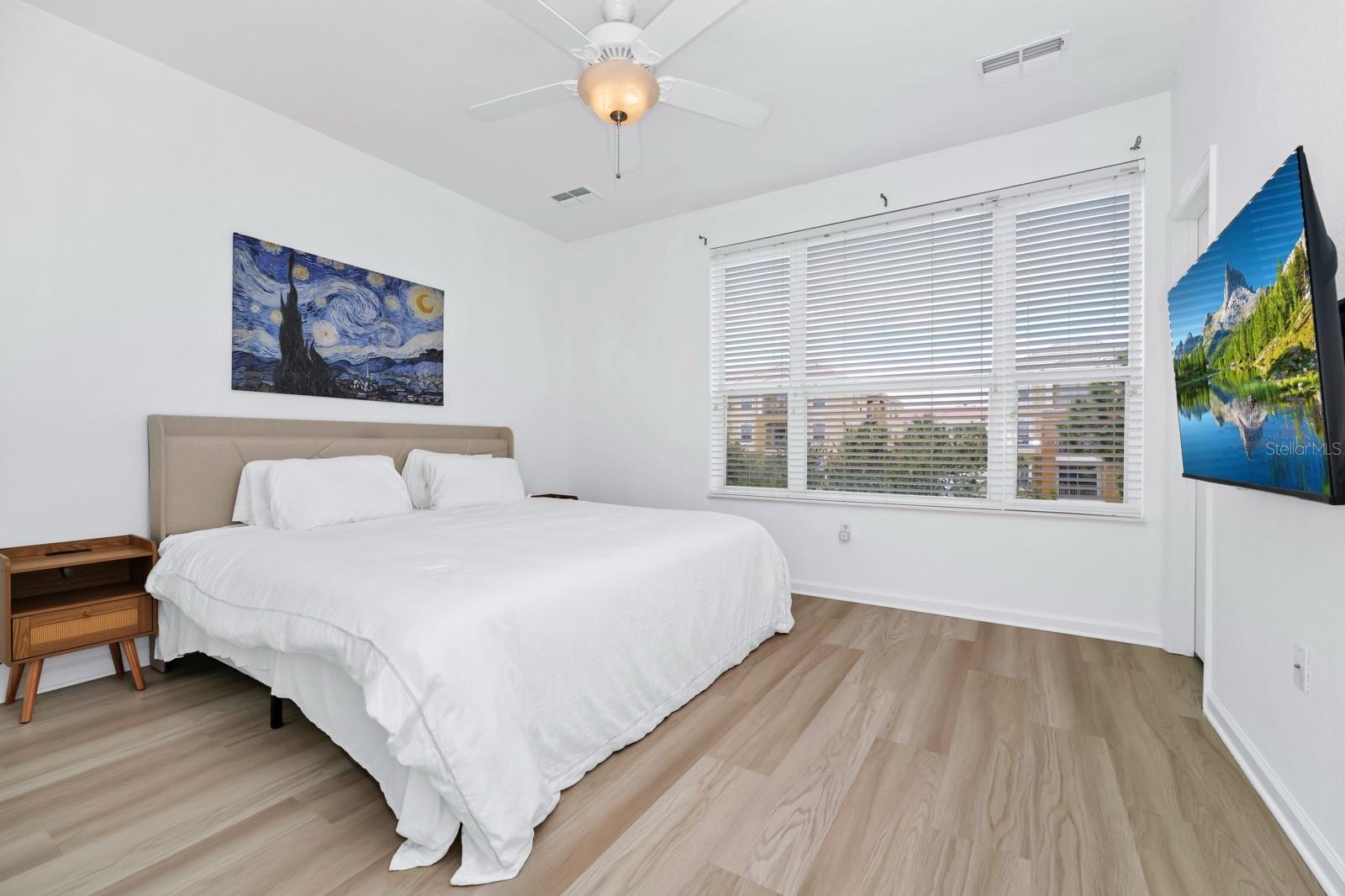 Image 17 of 33 For 4830 Tidecrest Avenue 183