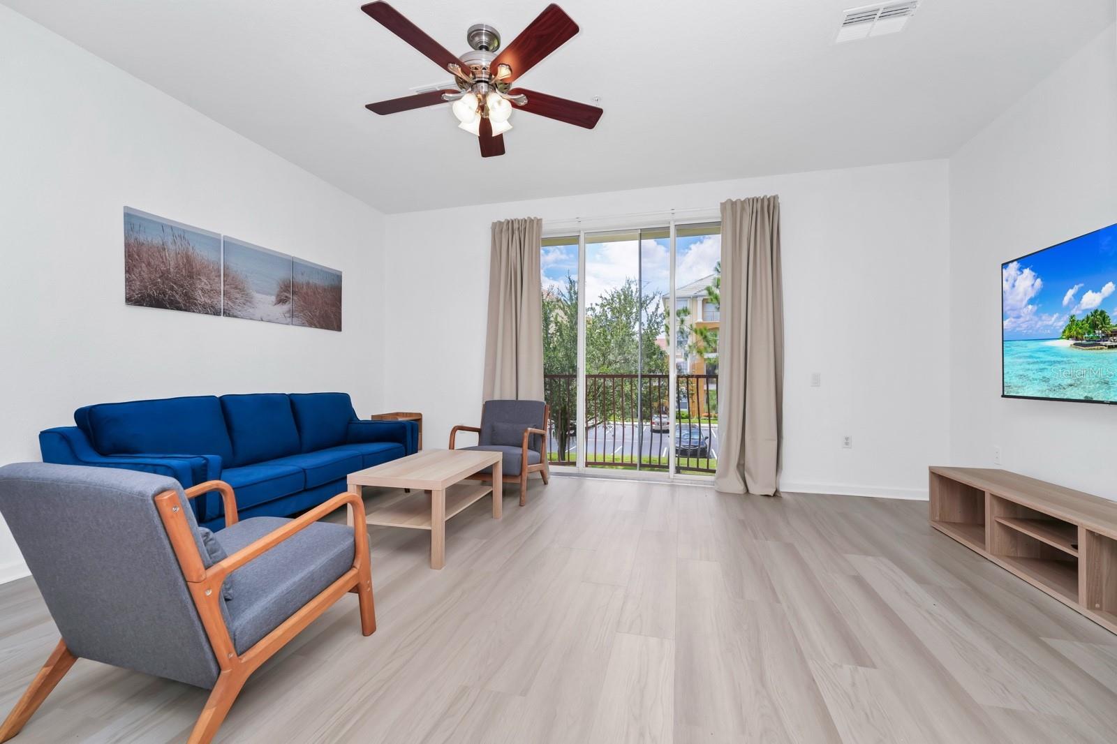 Image 8 of 33 For 4830 Tidecrest Avenue 183