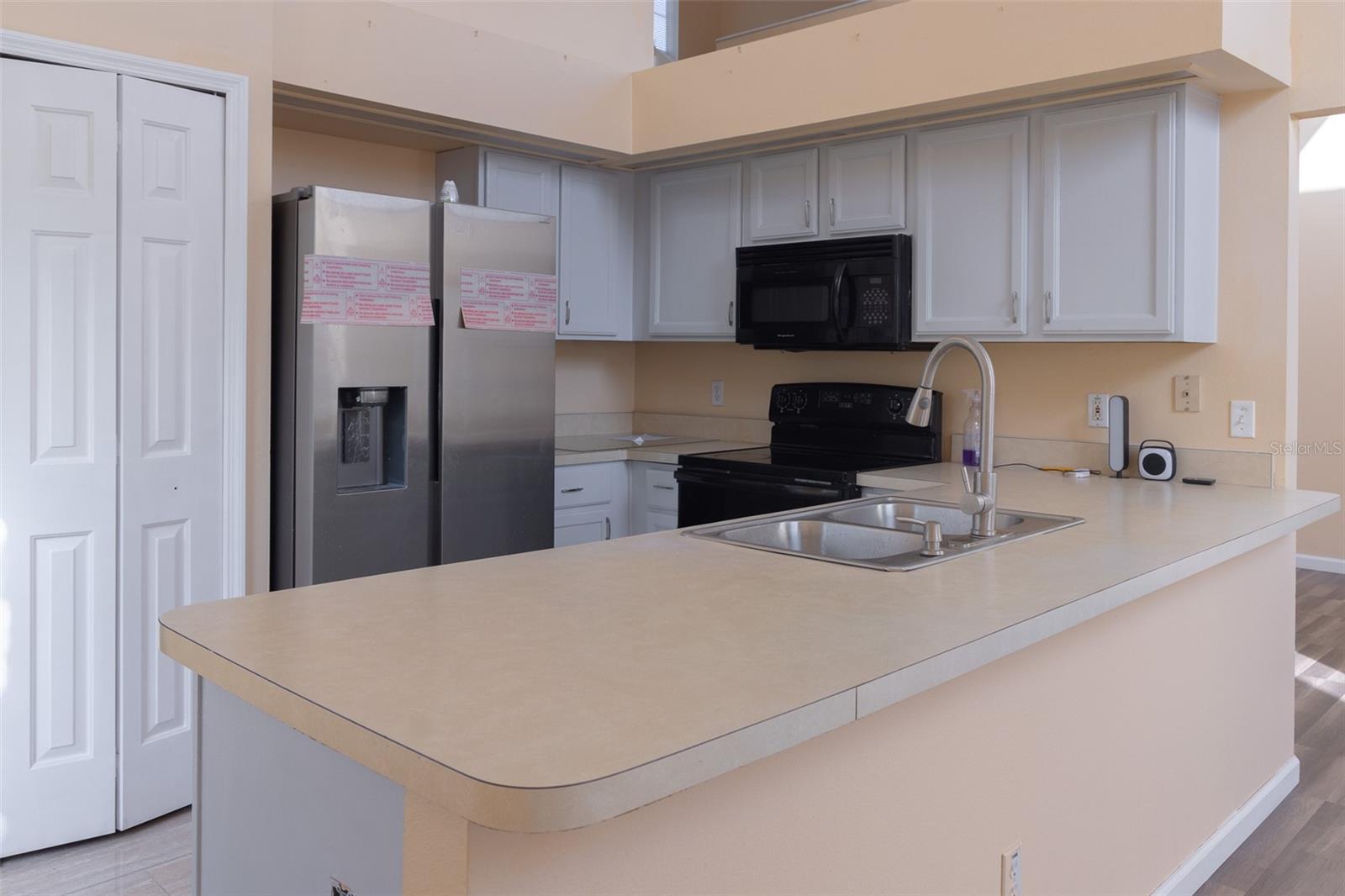 Image 15 of 29 For 638 Kangaroo Drive