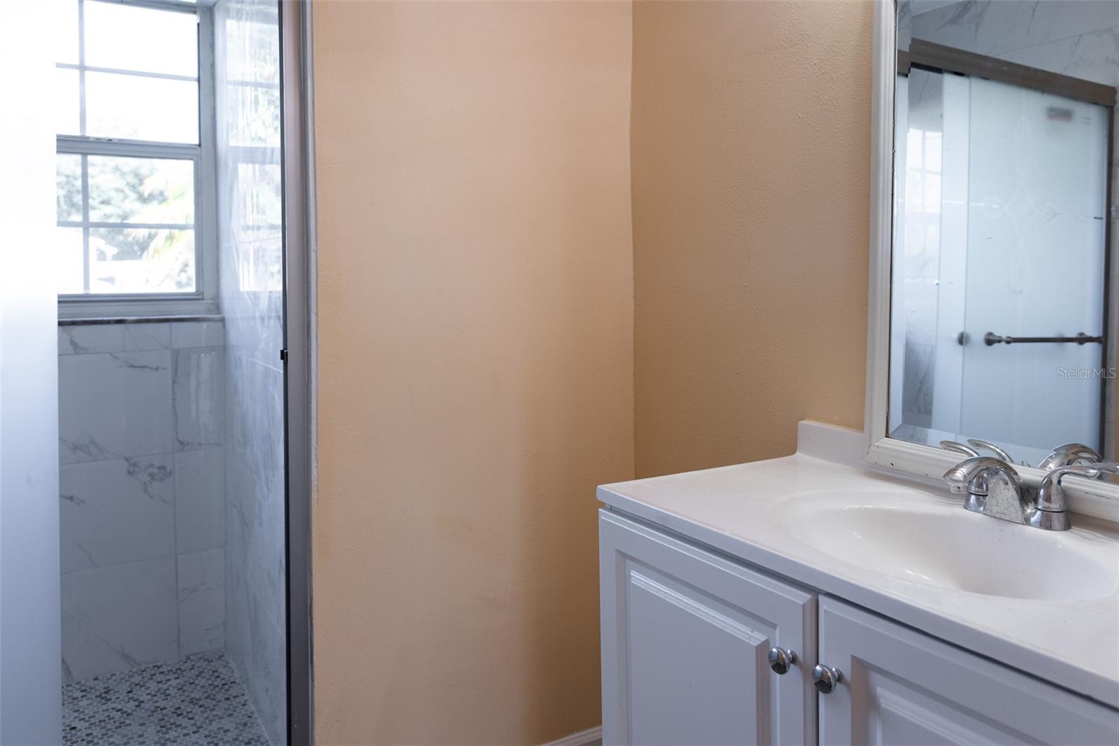 Image 20 of 29 For 638 Kangaroo Drive