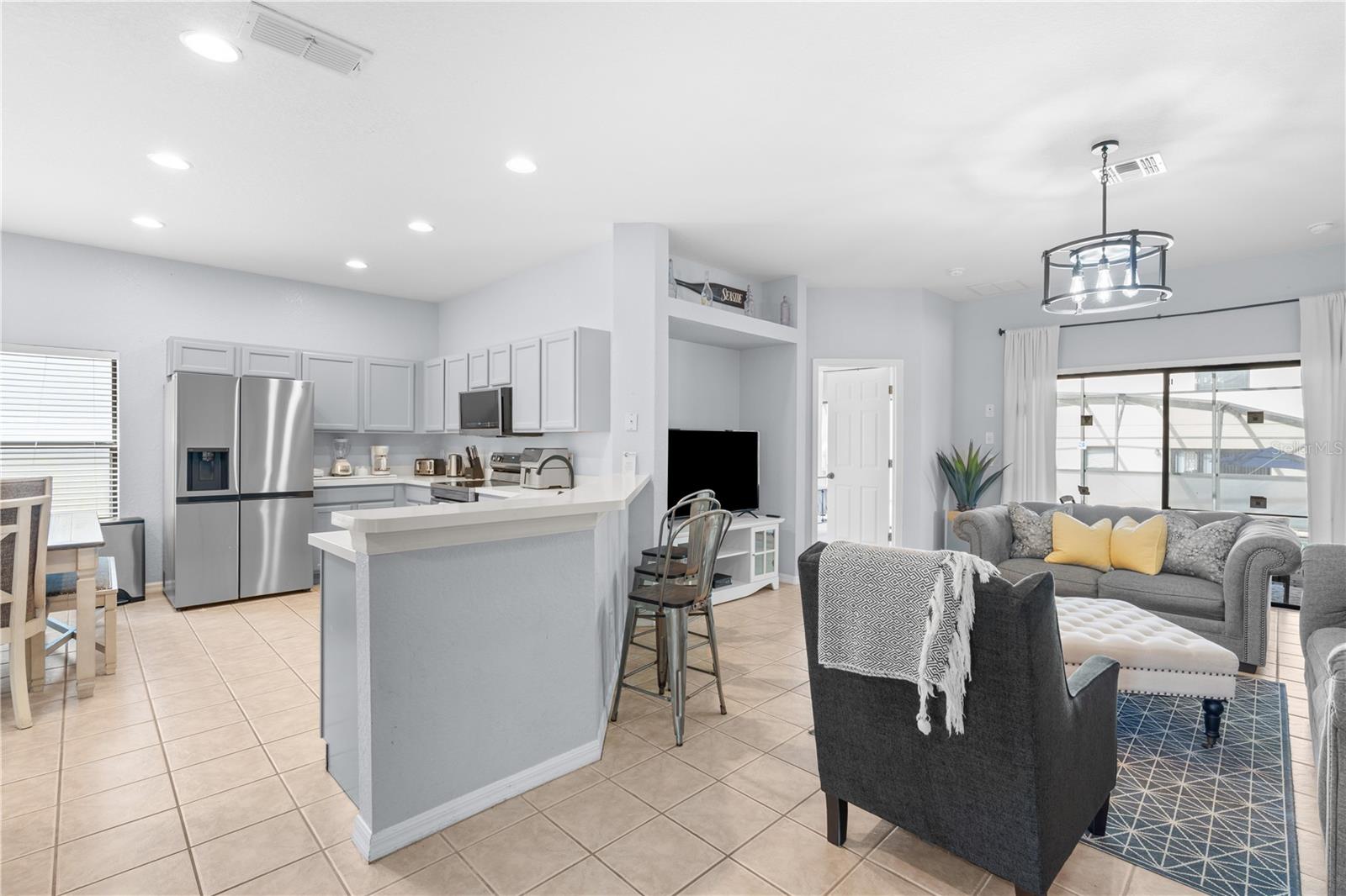 Image 6 of 27 For 16813 Lazy Breeze Loop