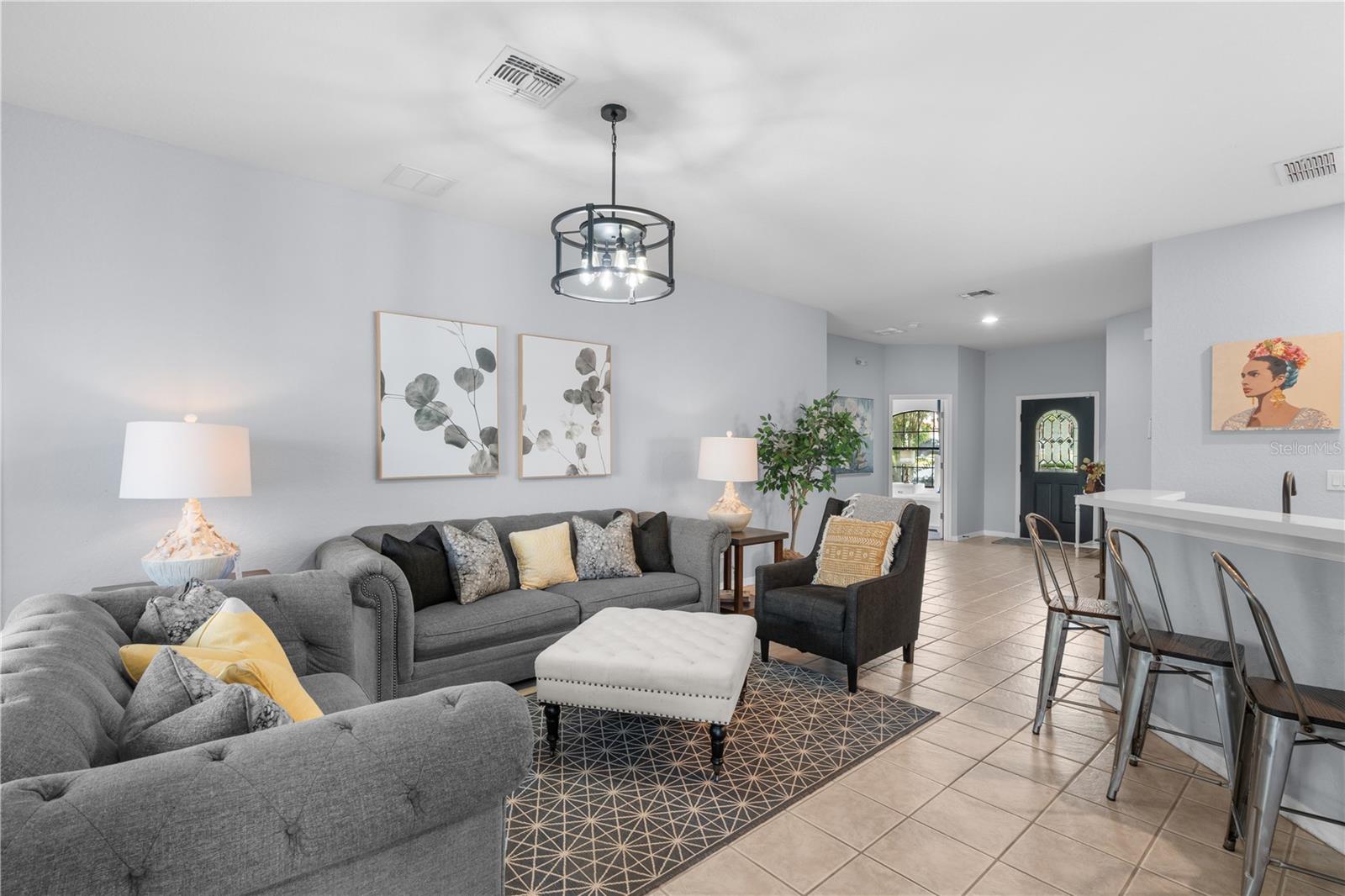 Image 8 of 27 For 16813 Lazy Breeze Loop