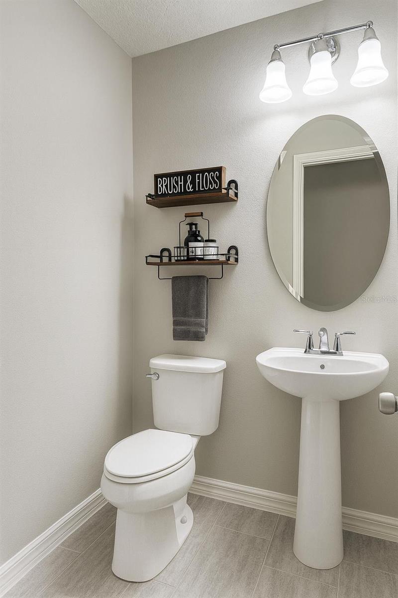 Image 14 of 18 For 7380 Duxbury Lane