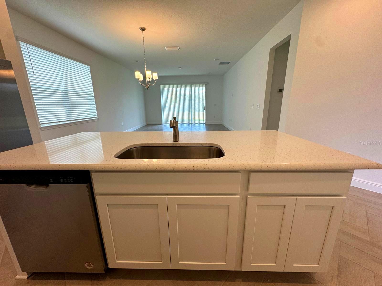 Image 7 of 19 For 2052 Axel Street