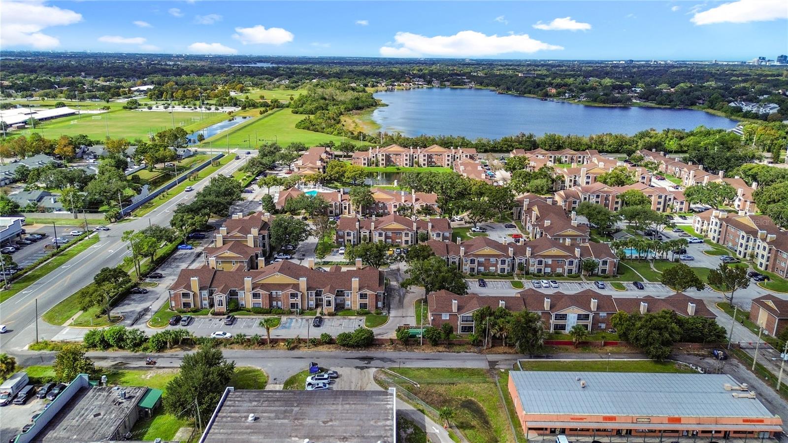 Image 29 of 34 For 4401 Thornbriar Lane 105