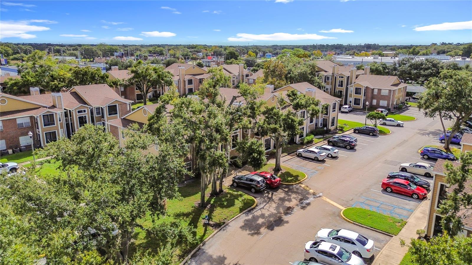 Image 30 of 34 For 4401 Thornbriar Lane 105