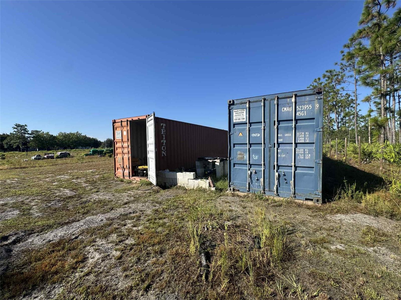 Image 9 of 17 For 61681 Krazy Court