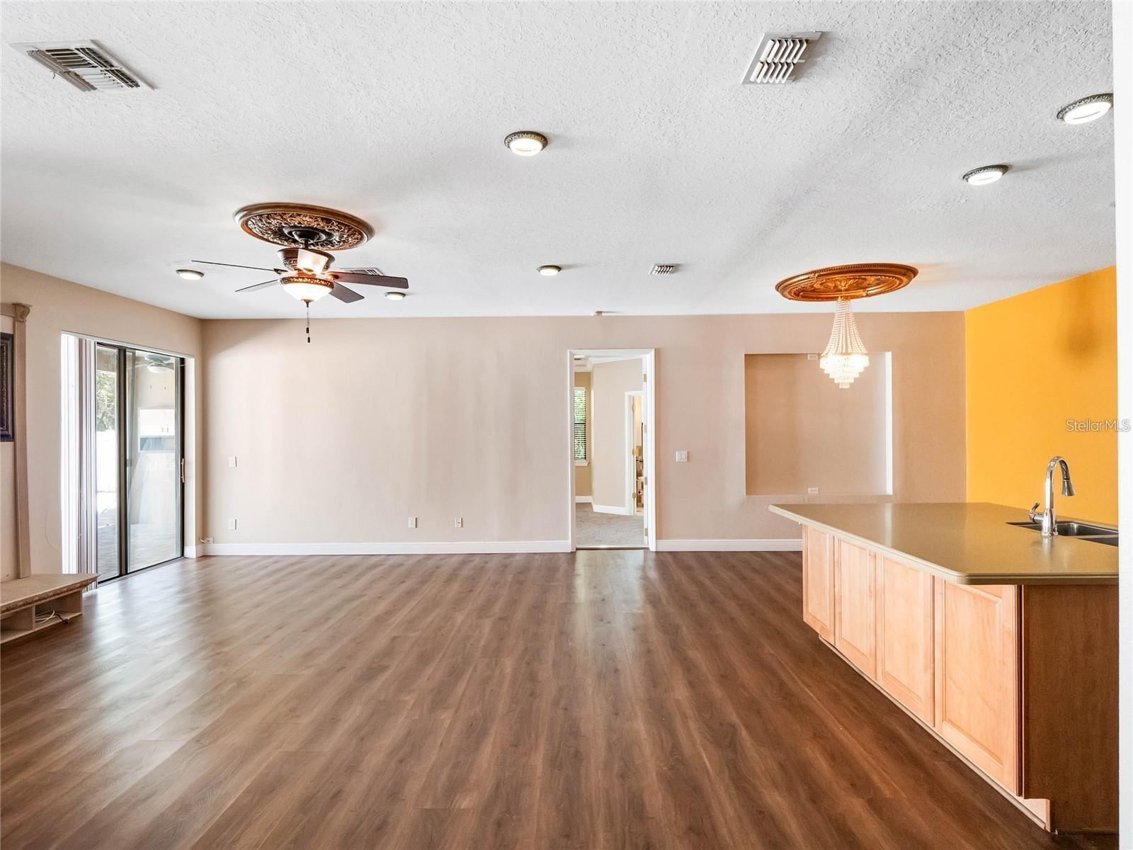 Image 11 of 32 For 3934 Marietta Way