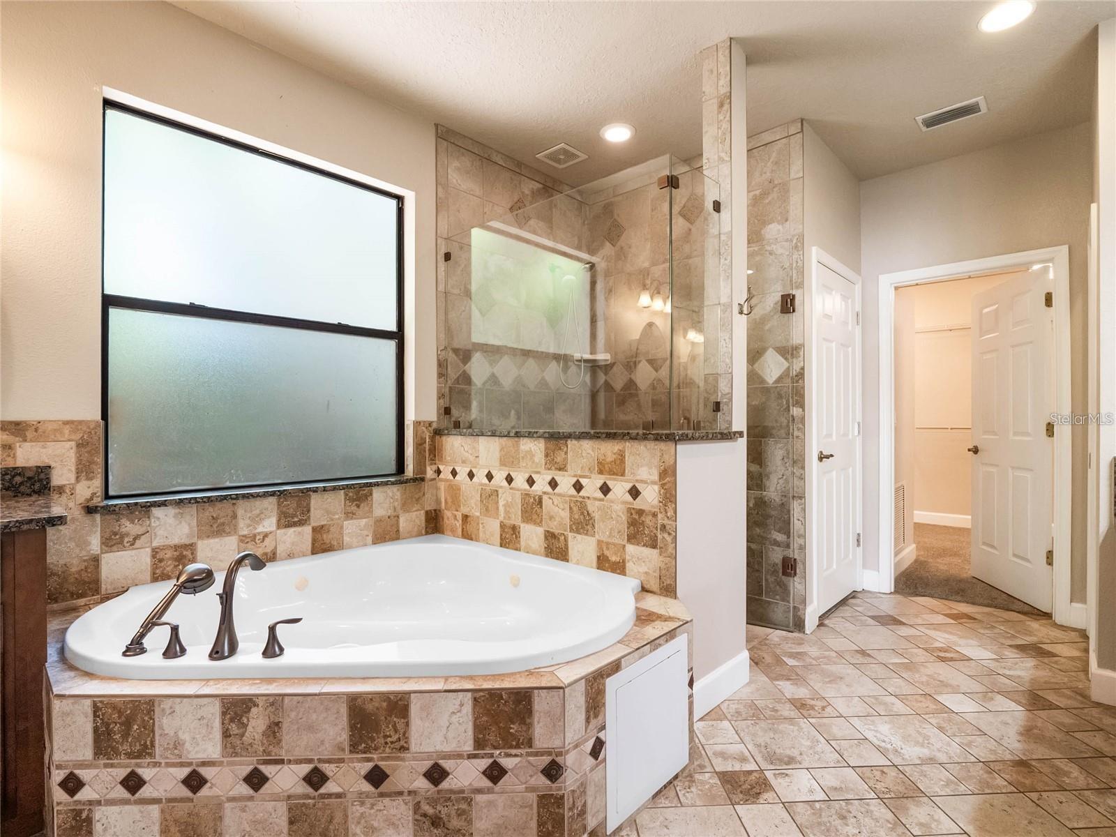 Image 23 of 32 For 3934 Marietta Way