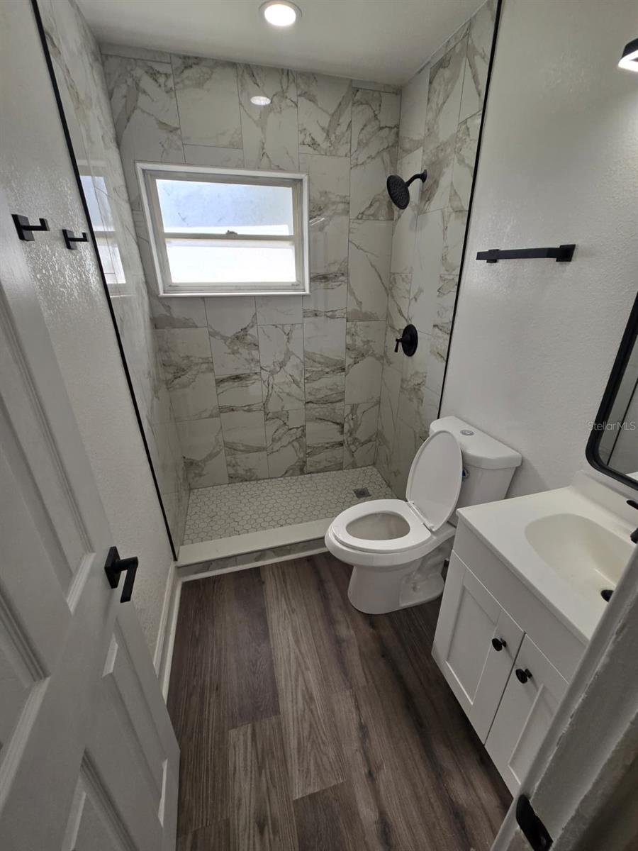 Image 18 of 41 For 1232 Elinore Drive