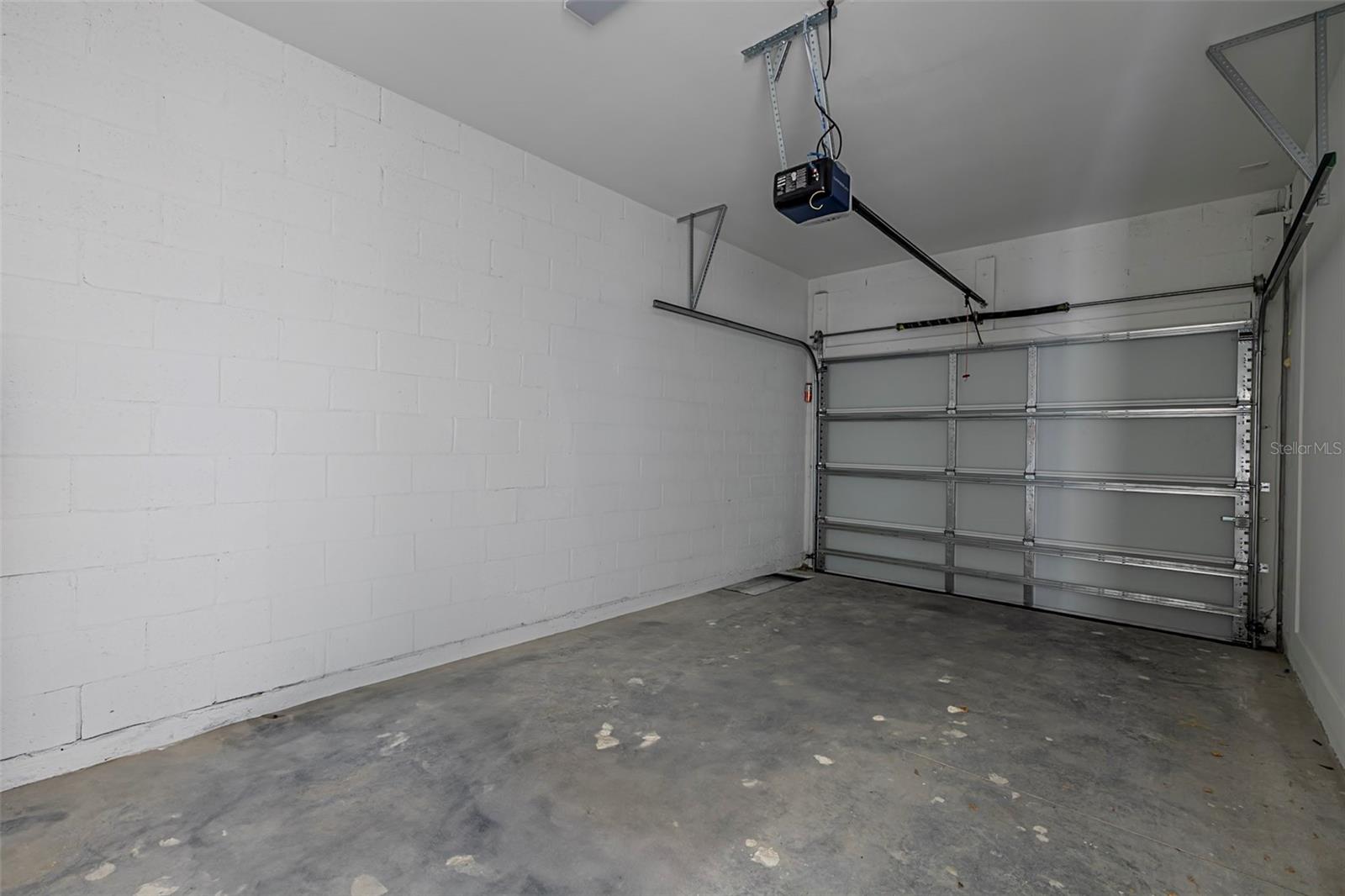 Image 24 of 24 For 2005 Barroso Street