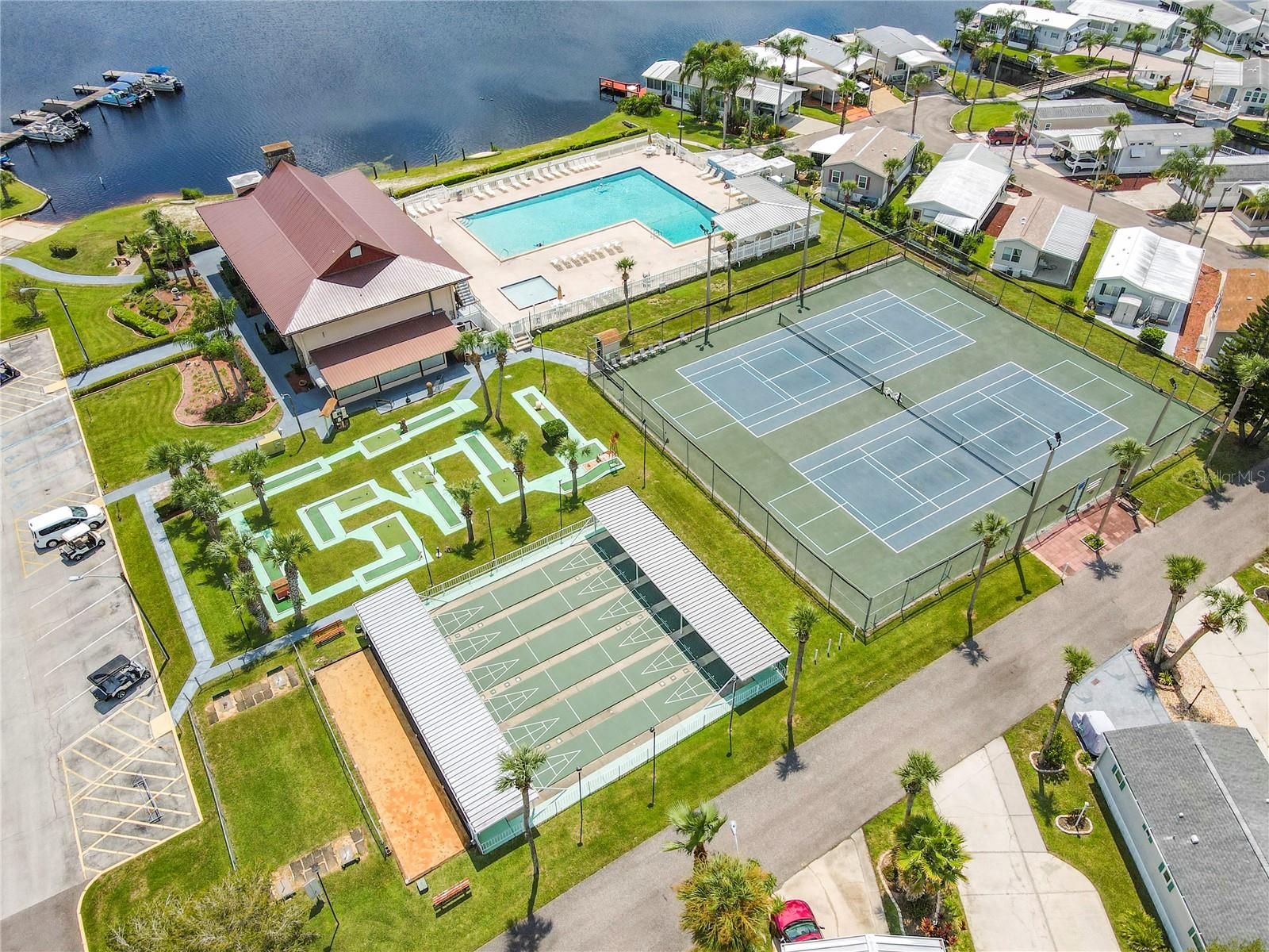 Image 26 of 28 For 9000 Us Hwy 192  296