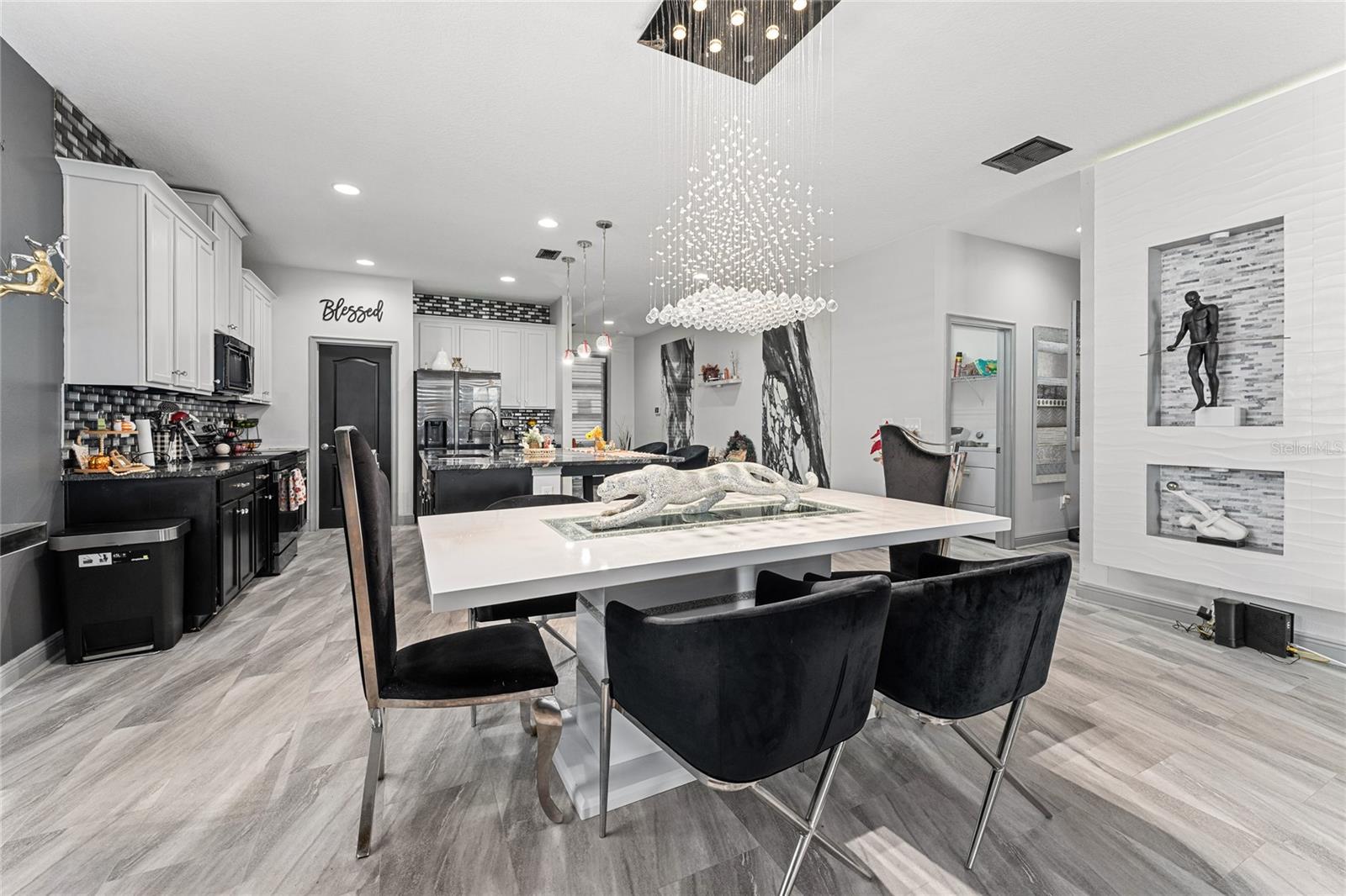 Image 11 of 37 For 3199 Crispin Circle