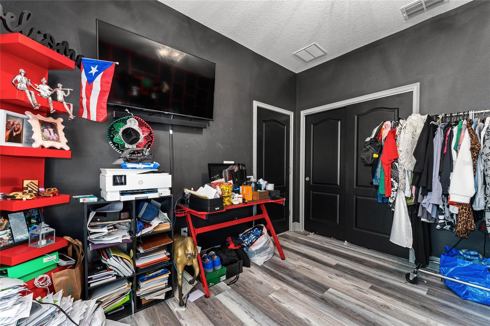 Image 24 of 37 For 3199 Crispin Circle