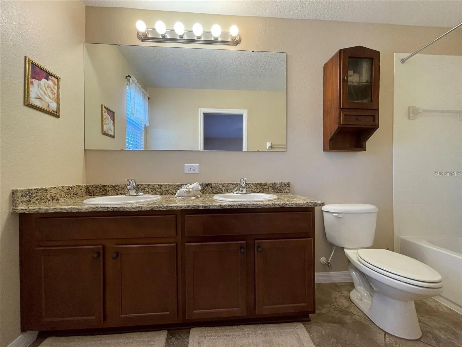 Image 26 of 38 For 1820 Trophy Bass Way