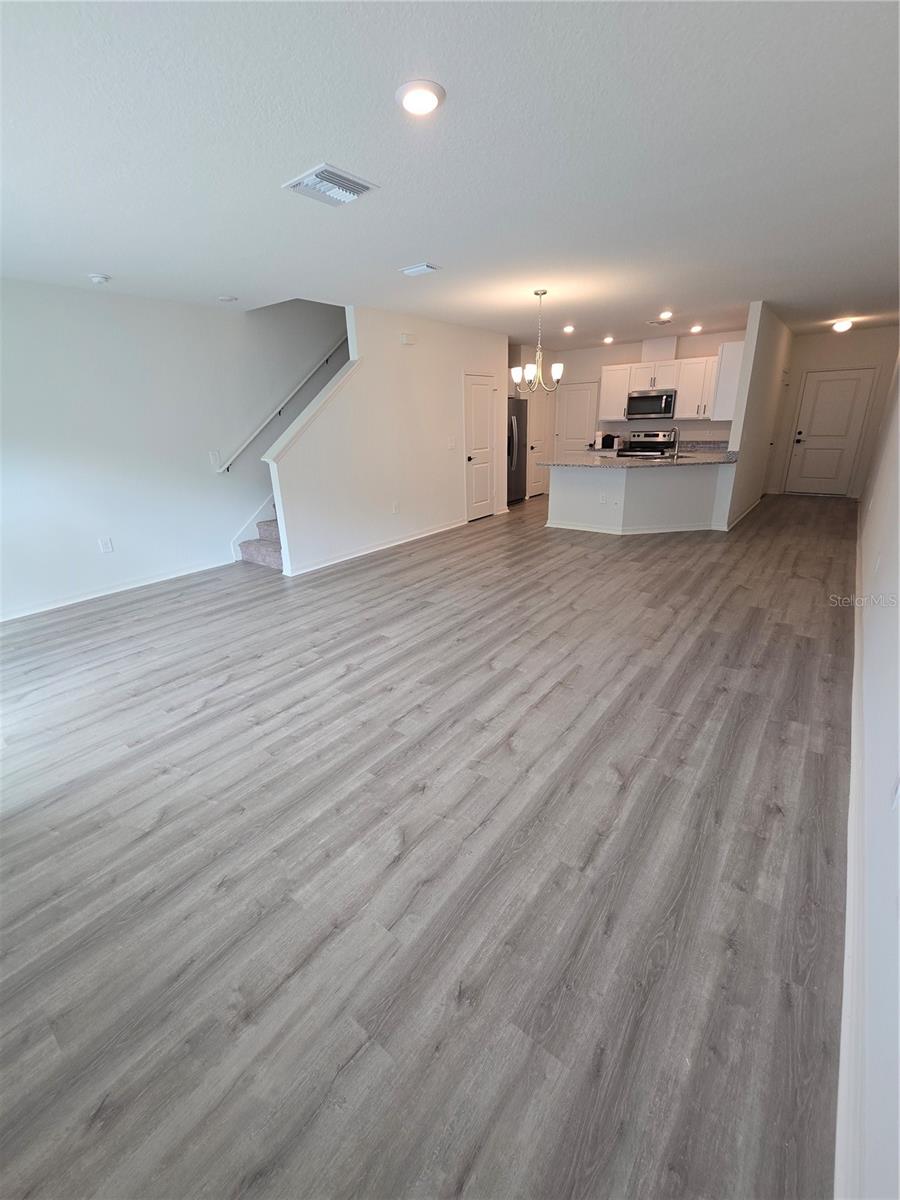 Image 8 of 34 For 9478 Westside Hills Drive