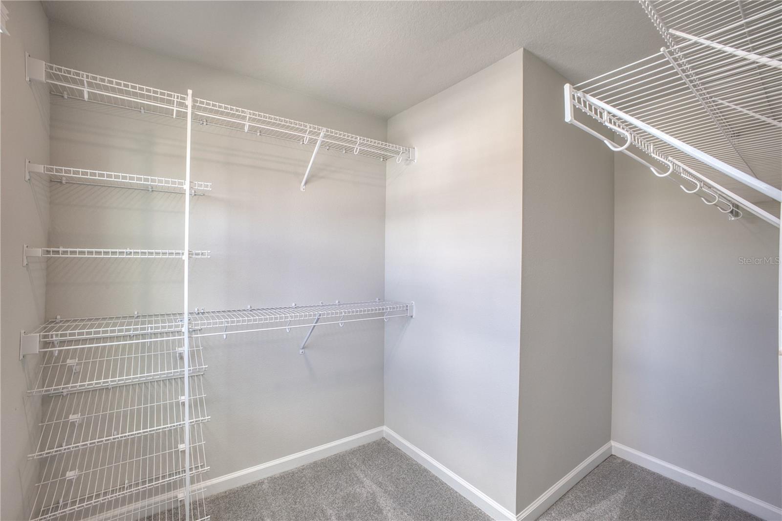 Image 18 of 37 For 4188 Campsite Loop Cir