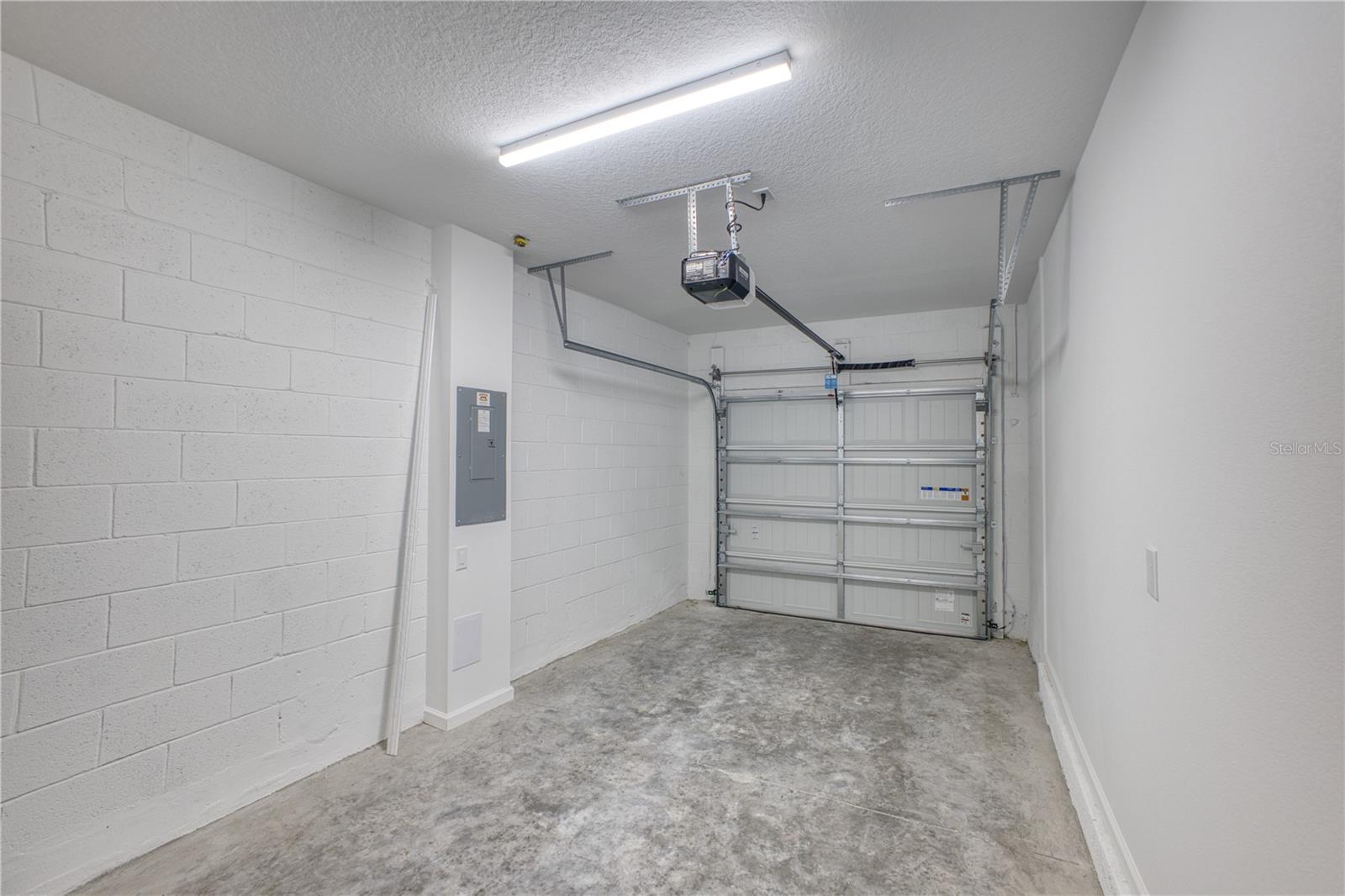 Image 27 of 37 For 4188 Campsite Loop Cir