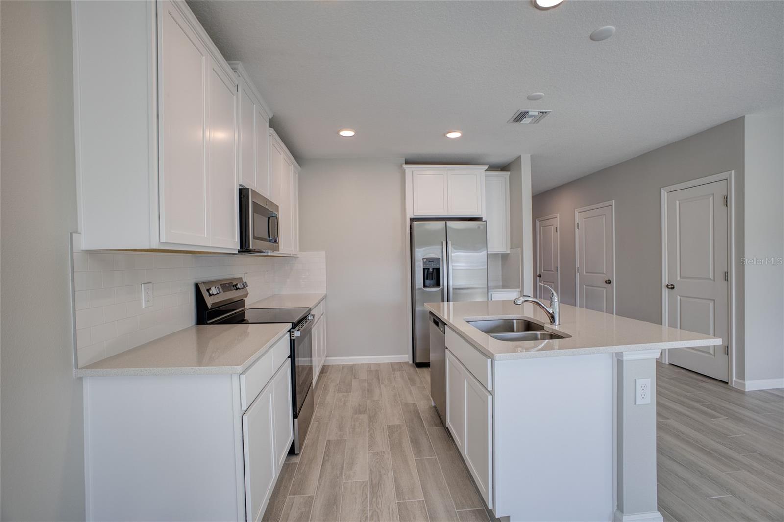 Image 8 of 37 For 4188 Campsite Loop Cir